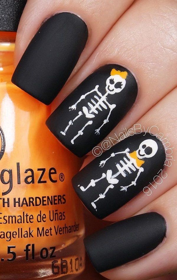 40 Scary Halloween Nails Art and Polish Designs ...